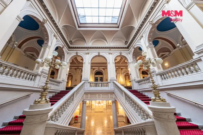 Pronájem kanceláře, Praha - Vinohrady, náměstí Míru, 92 m2