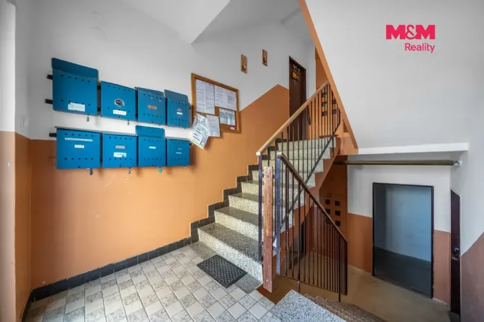 Prodej bytu 3+1, Domažlice, Ladova, 76 m2