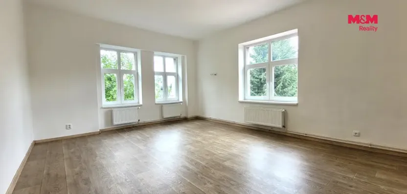 Pronájem bytu 2+kk, Lomnice nad Popelkou, Komenského, 49 m2