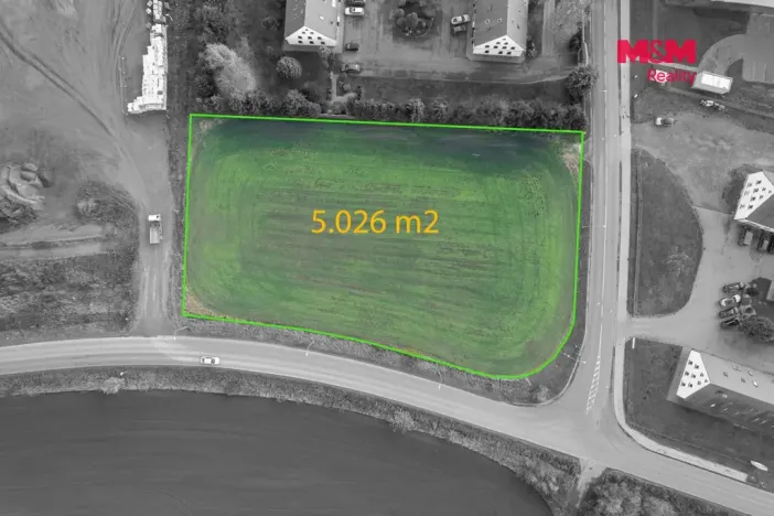 Prodej komerčního pozemku, Olomouc - Slavonín, 5026 m2