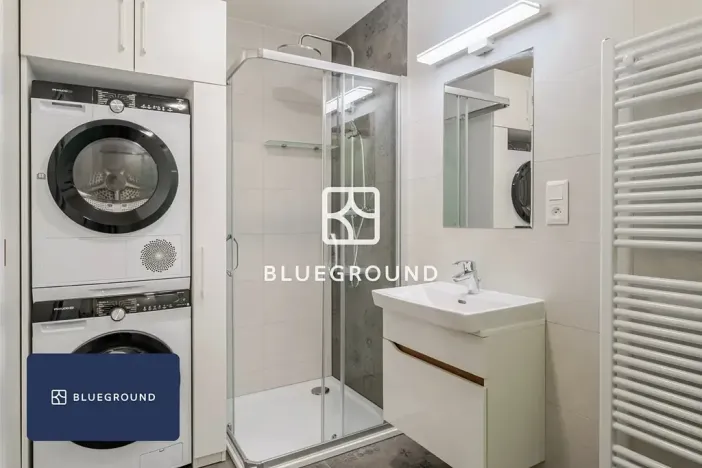 Pronájem bytu 1+kk, Praha - Bubeneč, Veletržní, 30 m2