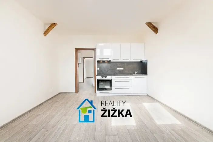 Pronájem bytu 2+kk, Rousínov, Sušilovo náměstí, 51 m2
