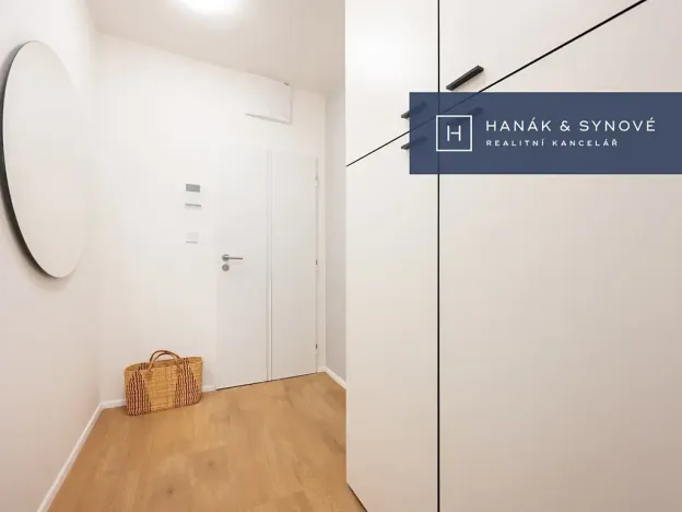 Pronájem bytu 1+kk, Brno, Cejl, 31 m2