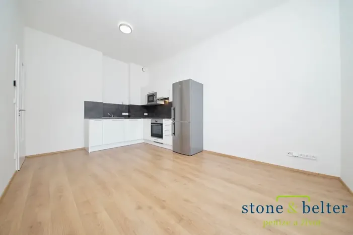 Pronájem bytu 2+kk, Praha - Nusle, U Pernštejnských, 47 m2