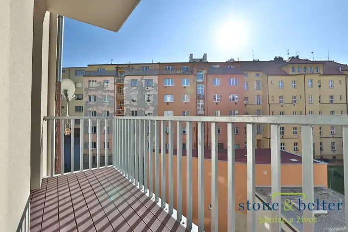 Pronájem bytu 2+kk, Praha - Nusle, U Pernštejnských, 47 m2