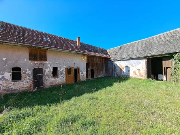 Prodej zemědělské usedlosti, Budeč, 935 m2
