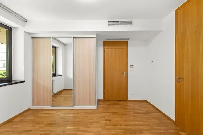 Pronájem bytu 4+kk, Praha - Žižkov, Pitterova, 130 m2