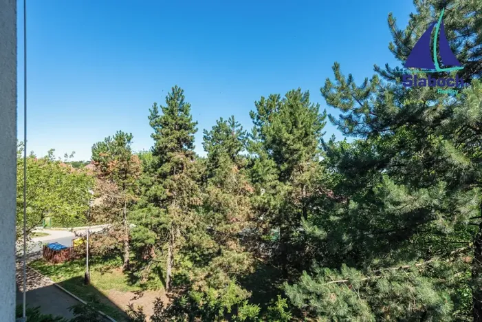 Prodej bytu 3+1, Odolena Voda, Československé armády, 80 m2