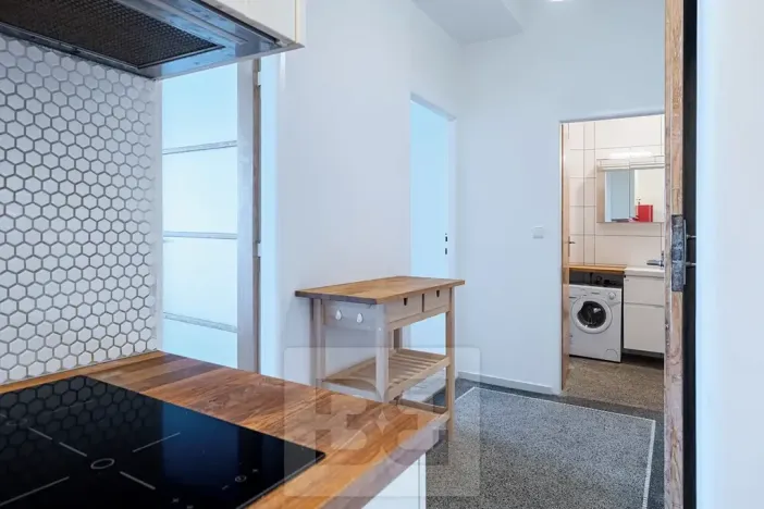 Pronájem bytu 2+1, Praha - Nusle, Na Pankráci, 50 m2