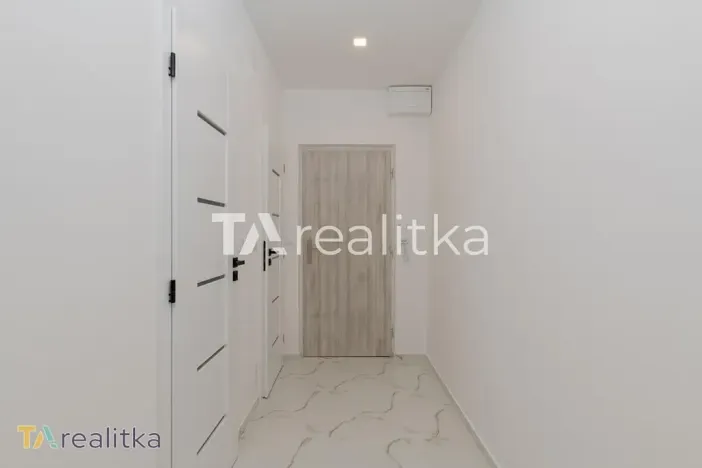 Prodej bytu 2+1, Karviná, Bratr. Veverkových, 56 m2
