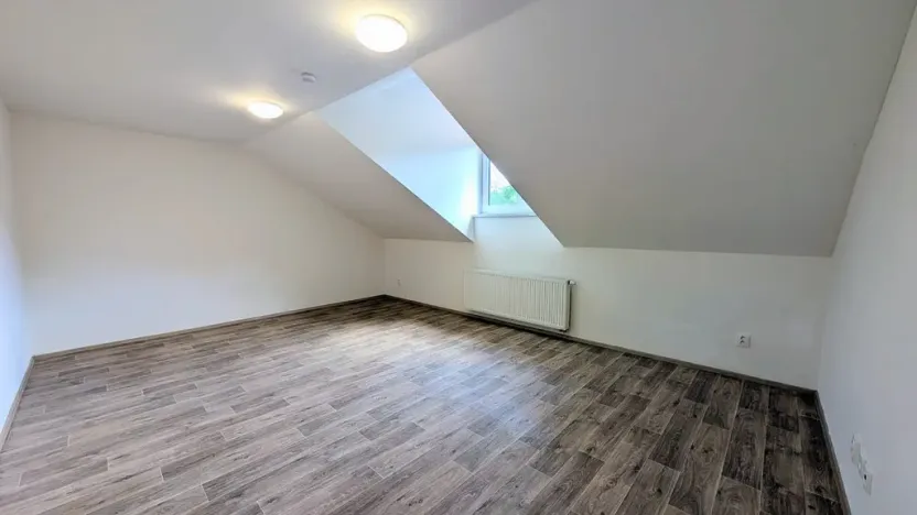 Pronájem bytu 3+kk, Peruc, U Koupaliště, 68 m2