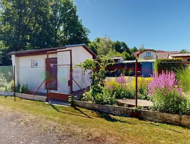 Prodej chaty, Hrádek, Zahrádkářská, 33 m2