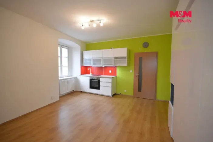 Prodej bytu 1+kk, Mladá Boleslav - Mladá Boleslav I, Staroměstské náměstí, 30 m2