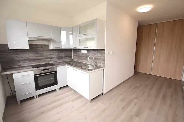 Pronájem bytu 1+1, Blatná, Na Bílé husi, 44 m2