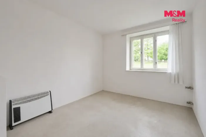 Prodej zemědělské usedlosti, Černovice - Benešov, 265 m2