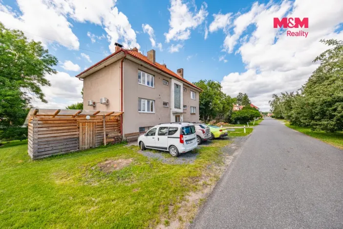 Prodej bytu 3+1, Košík, 63 m2