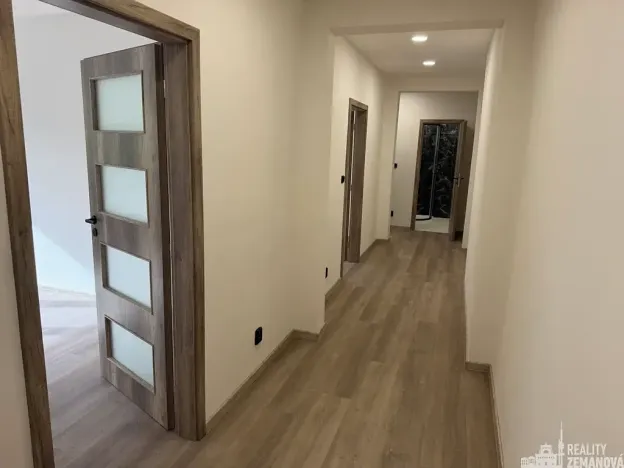 Pronájem bytu 2+1, Praha - Strašnice, Krupská, 65 m2