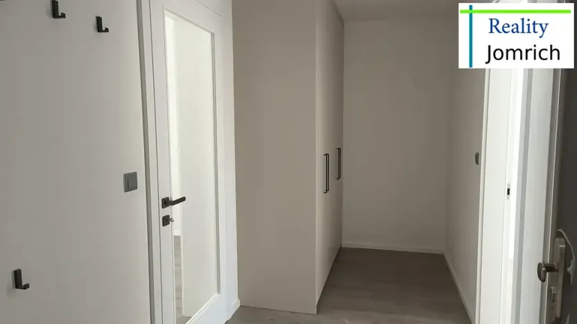Pronájem bytu 2+kk, Liberec, Moskevská, 51 m2