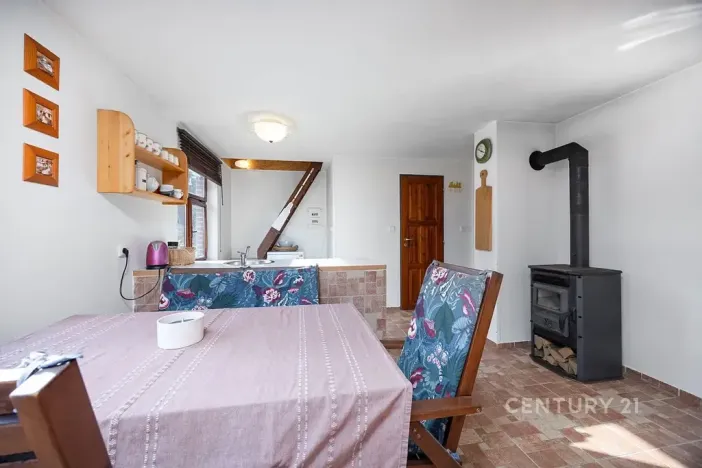Prodej rodinného domu, Dolany nad Vltavou, Ke Kocandě, 50 m2