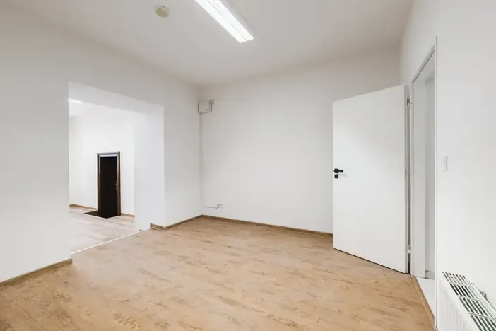 Pronájem obchodního prostoru, Praha - Nové Město, Sokolská, 50 m2