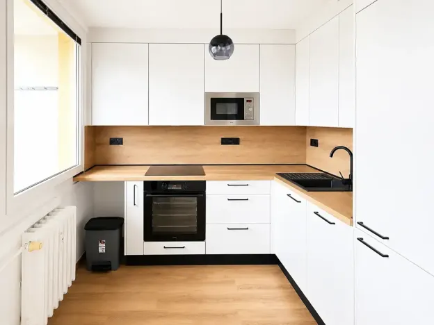 Prodej bytu 1+kk, Praha - Záběhlice, Bramboříková, 42 m2