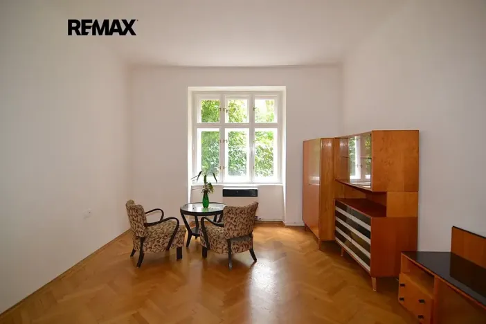 Pronájem bytu 2+kk, Praha - Podolí, Na dolinách, 43 m2