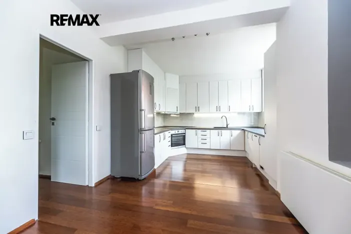 Pronájem bytu 3+kk, Praha - Smíchov, Na Cihlářce, 80 m2