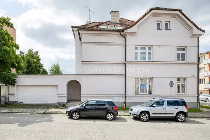 Prodej vily, Bechyně, Čechova, 660 m2