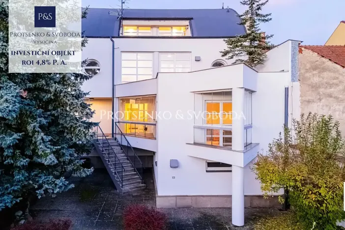 Prodej činžovního domu, Křižanov, Benešovo náměstí, 530 m2