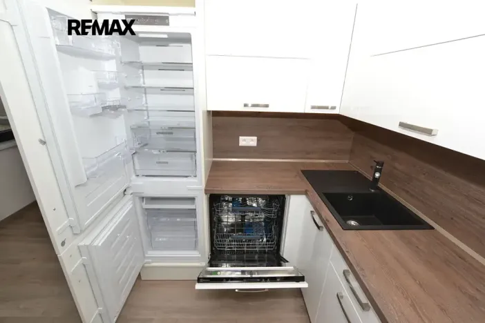 Pronájem bytu 2+kk, Plzeň, Sladová, 63 m2
