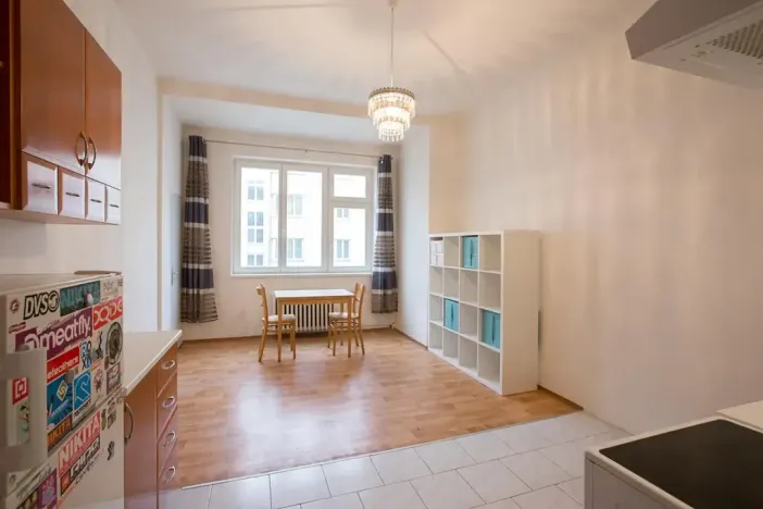 Pronájem bytu 2+kk, Praha - Karlín, Křižíkova, 48 m2