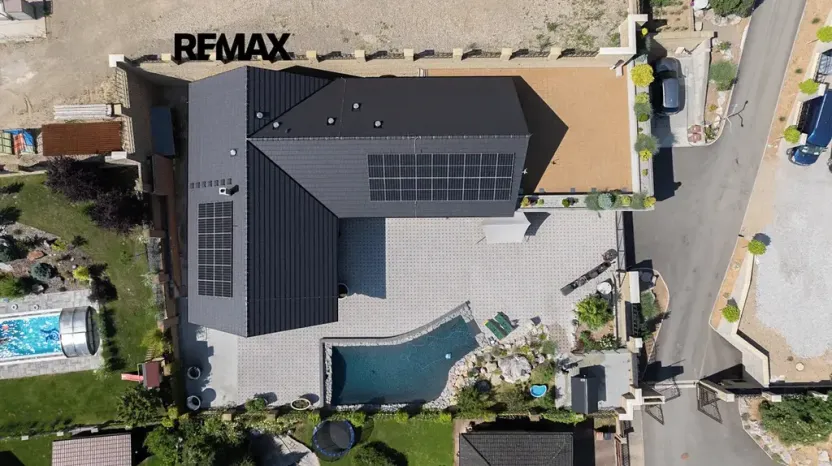 Prodej vily, Králův Dvůr, Pod Lesem, 296 m2