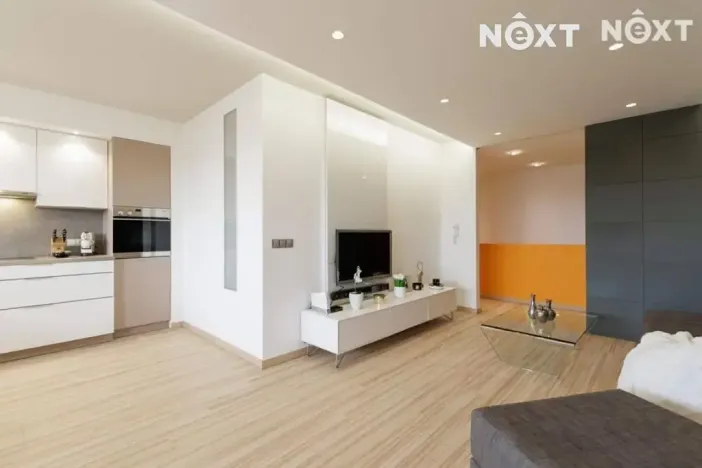 Pronájem bytu 4+kk, Praha - Podolí, Na vrstvách, 101 m2