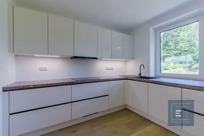 Prodej rodinného domu, Písek, Na Pakšovce, 228 m2