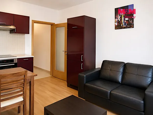 Prodej bytu 1+kk, Praha - Zličín, Milotická, 32 m2