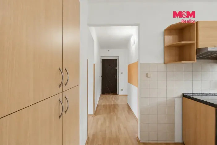 Prodej bytu 3+1, Jince, Čenkovská, 69 m2