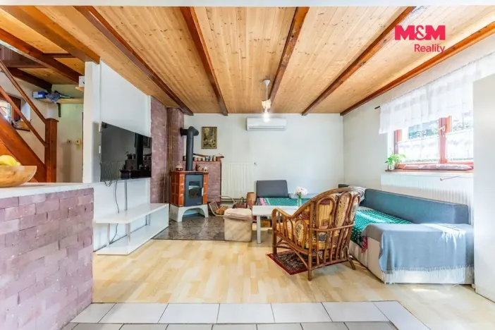 Prodej chaty, Kamenný Přívoz - Žampach, 80 m2