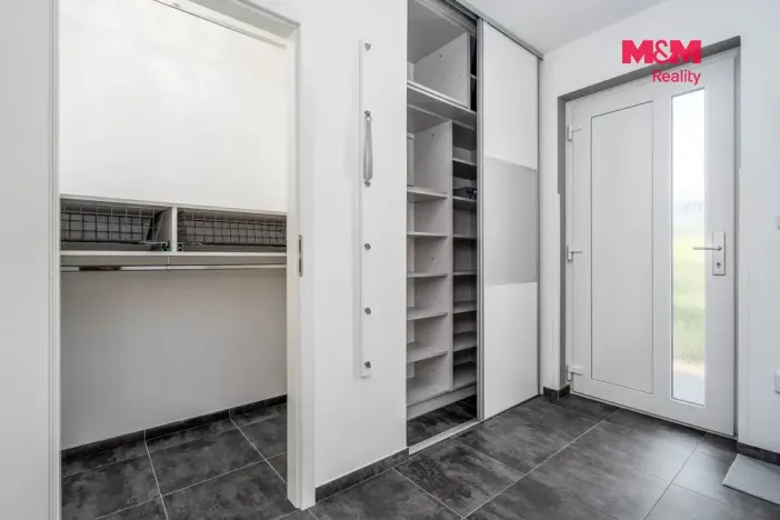 Prodej rodinného domu, Labské Chrčice, 111 m2