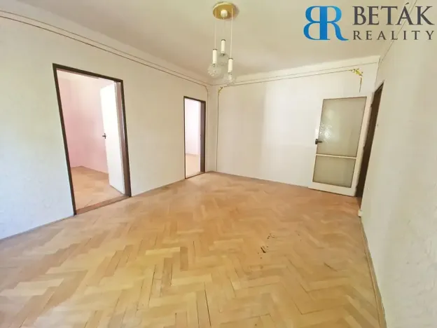 Prodej bytu 3+1, Přerov, Denisova, 60 m2