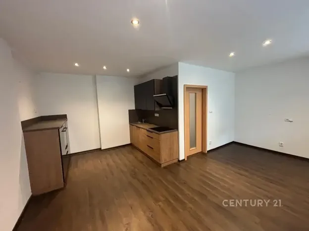 Pronájem bytu 2+kk, Most, Slovenského národního povstání, 57 m2