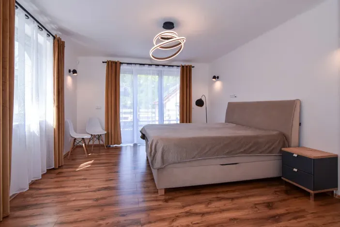 Prodej obchodního prostoru, Říčany - Jažlovice, Jažlovická, 249 m2
