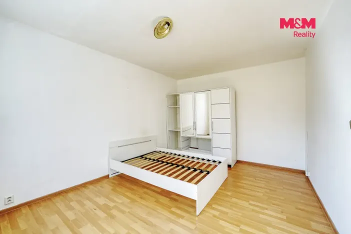 Pronájem bytu 1+1, Chomutov, 17. listopadu, 36 m2