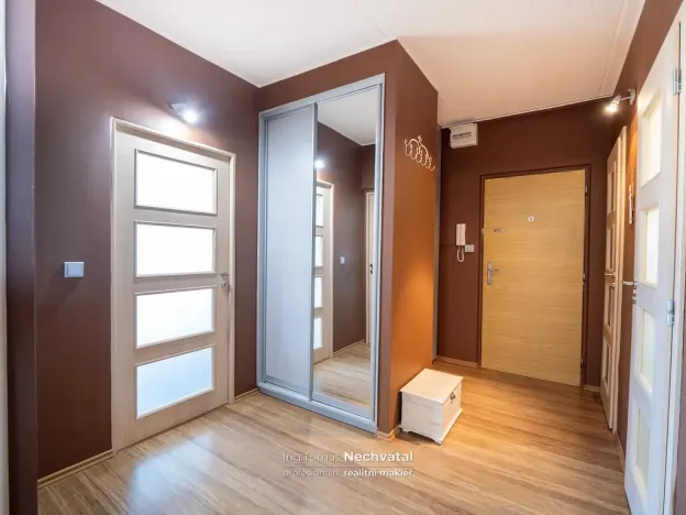 Prodej bytu 3+kk, Znojmo, U Lesíka, 68 m2