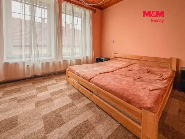 Prodej bytu 5+1, Polepy, 200 m2