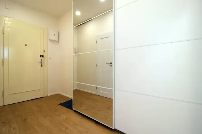 Pronájem bytu 2+kk, Praha - Žižkov, Biskupcova, 44 m2