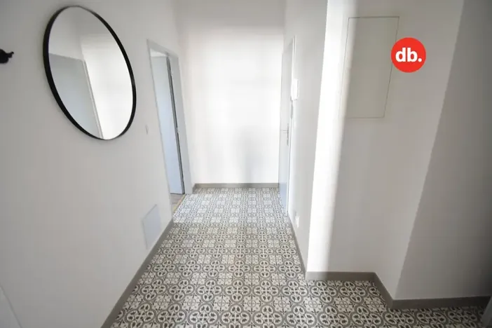 Pronájem bytu 3+kk, Karlovy Vary, Táborská, 80 m2