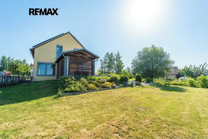 Pronájem rodinného domu, Lány, Sluneční, 128 m2