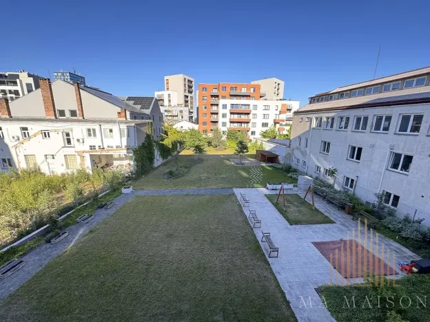 Pronájem bytu 1+kk, Praha - Holešovice, Na Maninách, 33 m2