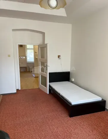 Pronájem bytu 1+1, Praha - Michle, Jemnická, 35 m2