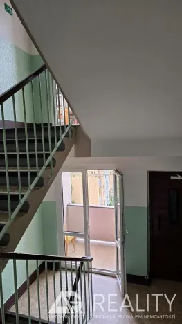Pronájem bytu 2+1, Praha - Malešice, Chotutická, 54 m2